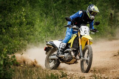 drz4s1.JPG