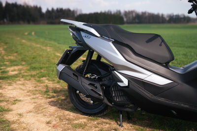 ©motochecker-voge-sr1-125-abs-tcs-2025-4.jpg