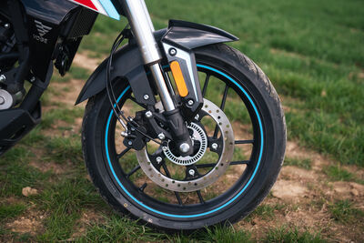 ©motochecker-voge-r125-2025-2.jpg
