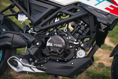 ©motochecker-voge-r125-2025-3.jpg