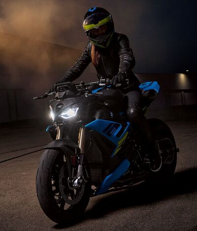 s1000profil.JPG