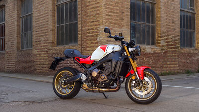 2025-Yamaha-XS850-35-EU-Legend_Red-Static-002-03.jpg