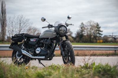 ©motochecker-honda-gb350s-2025-1.jpg