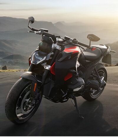 r13000c.JPG