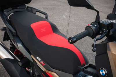 ©motochecker-bmw-c400x-2025-6.jpg