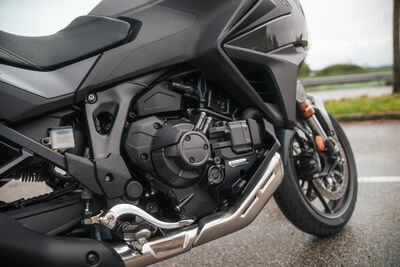 ©motochecker-honda-nt-1100-7.jpg