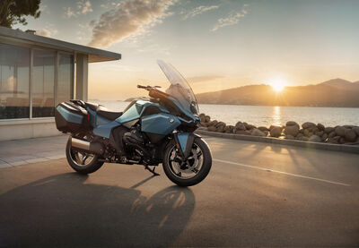 P90596282_highRes_the-new-bmw-r-1300-r.jpg