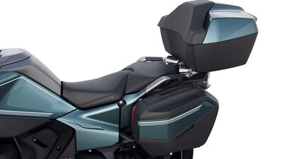 P90596485_highRes_the-new-bmw-r-1300-r.jpg