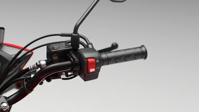 533927_26YM_HONDA_CB125F.jpg
