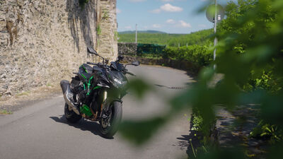 Kawasaki Z H2_-1.jpg