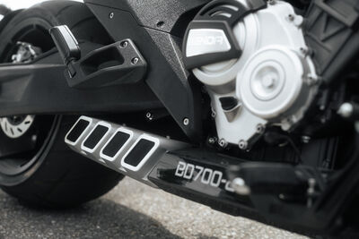 ©motochecker-2.jpg