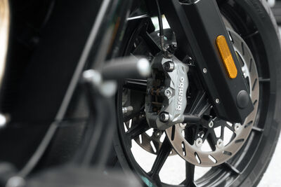 ©motochecker-5.jpg