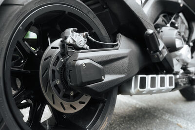 ©motochecker-12.jpg