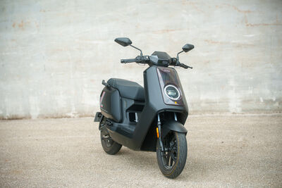 ©motochecker-niunqix500-1.jpg