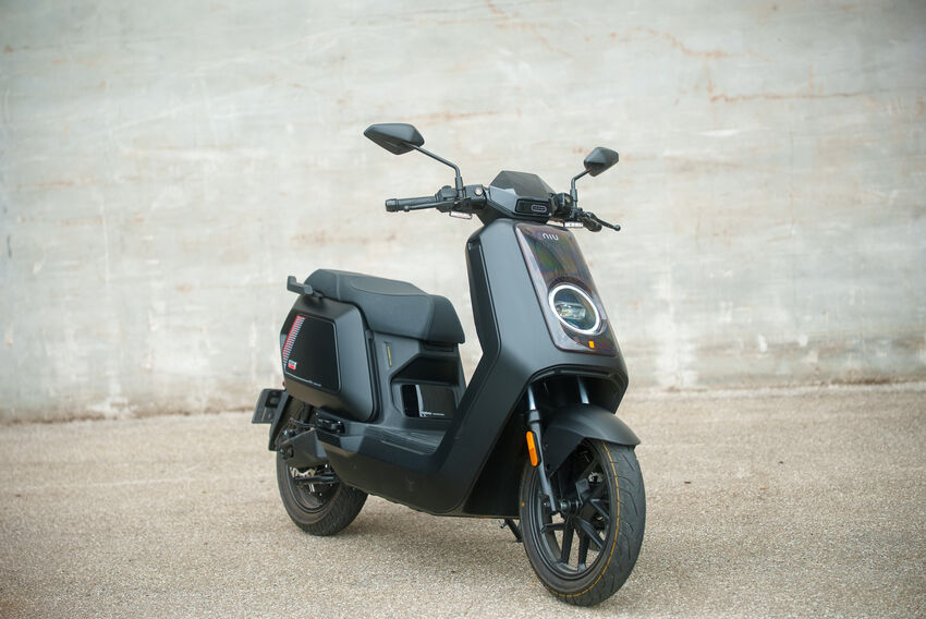 ©motochecker-niunqix500-2.jpg