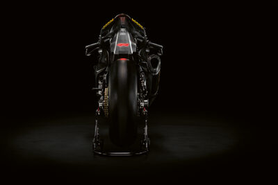P90599009_highRes_bmw-motorrad-concept.jpg