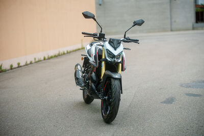 ©motochecker-qjsrk125s-3.jpg
