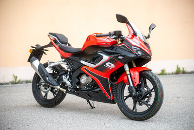 ©motochecker-1.jpg