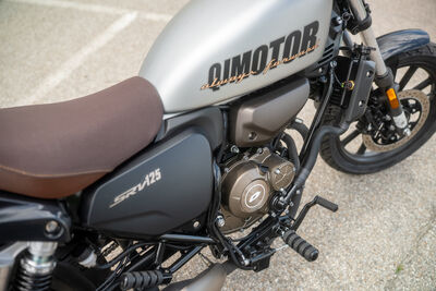 ©motochecker-6.jpg