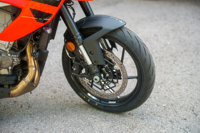 ©motochecker-aprilliatuono457-2.jpg