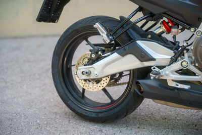 ©motochecker-aprilliatuono457-4.jpg