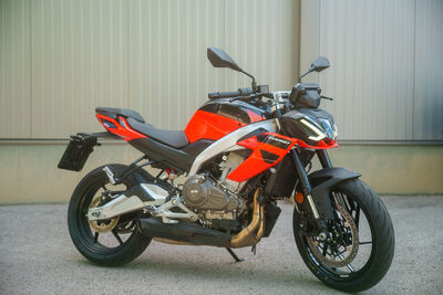 ©motochecker-aprilliatuono457-5.jpg