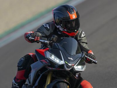 Aprilia_Throttle_Tuono660-Factory_1920x1440.jpg