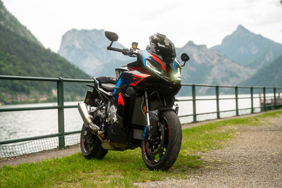 ©motochecker-1.jpg