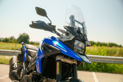 ©motochecker-suzukivstrom1050de-6.jpg