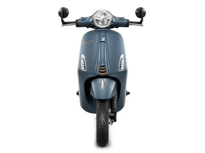 03_Vespa_Primavera_125_Officina_8.jpg