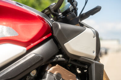 ©motochecker-4.jpg