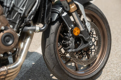 ©motochecker-6.jpg