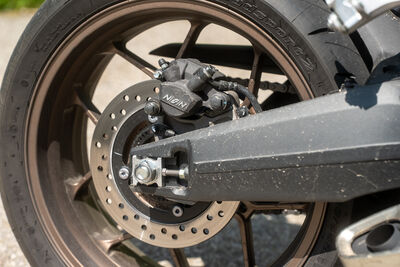 ©motochecker-7.jpg