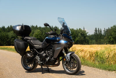 ©motochecker-2.jpg