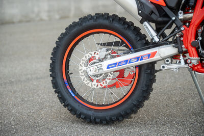 ©motochecker-3.jpg