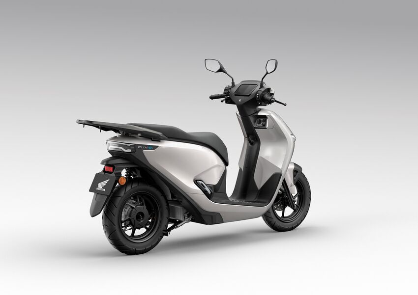 504596_25YM_Honda_CUV_e.jpg