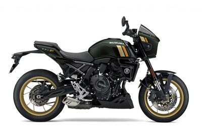 GSX800TTRQBM6_QU5_Rside.jpg