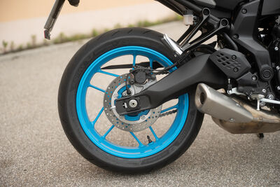 ©motochecker-6.jpg