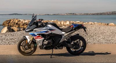 1300rs.JPG