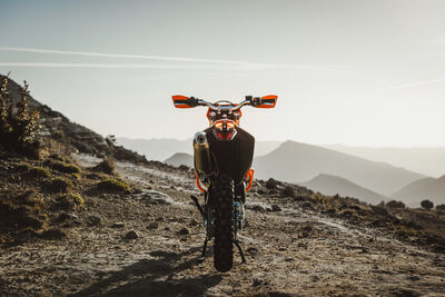 663635_MY26 KTM 690 ENDURO R-Static_EUROPE GLOBAL_STATICS.jpg