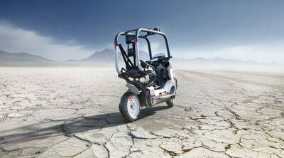 P90614796_highRes_bmw-motorrad-present.jpg