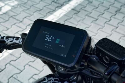 542834_Honda_releases_European_test_riding_footage_of_EV_FUN_Concept.jpg