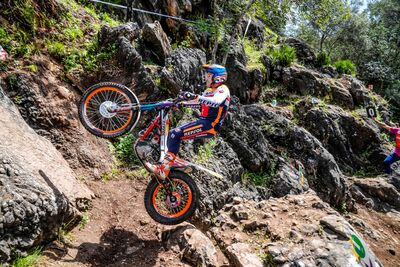 542731_Beyond_the_bike_Celebrating_the_winningest_Champion_of_them_all.jpg