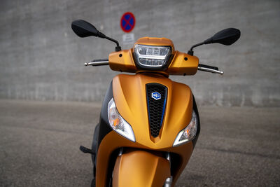 ©motochecker-4.jpg