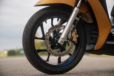 ©motochecker-9.jpg