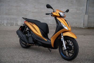©motochecker-12.jpg