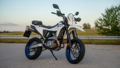 ©motochecker-1.jpg