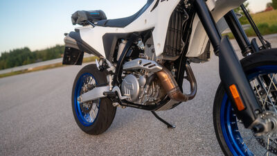 ©motochecker-3.jpg
