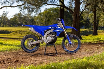 2026-Yamaha-WR450F-EU-Icon_Blue-Static-001-03.jpg