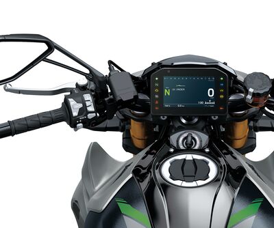 Z1100 MY26 (1).jpg